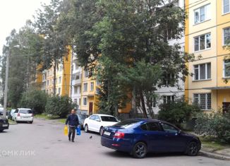 Продам двухкомнатную квартиру, 51 м2, Санкт-Петербург, улица Карпинского, 38к2, Калининский район
