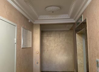 Сдам в аренду однокомнатную квартиру, 35 м2, Ставрополь, улица Рогожникова, 3, микрорайон Перспективный