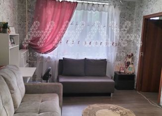 Продается 3-комнатная квартира, 38.7 м2, Нижний Новгород, улица Куйбышева, 16, метро Бурнаковская