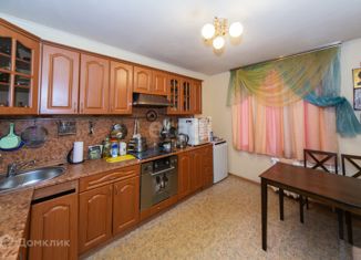 Продам 3-комнатную квартиру, 80 м2, Тюменская область, улица Дзержинского, 29
