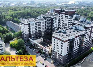 Продам 3-ком. квартиру, 142 м2, Калининградская область, улица Сержанта Колоскова, 8