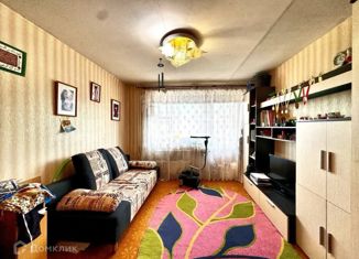 Продажа 2-ком. квартиры, 50.3 м2, село Семёновка, Интернатская улица, 10