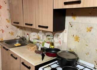 Продается трехкомнатная квартира, 50 м2, Якутск, микрорайон Борисовка-3, 3, микрорайон Борисовка-3