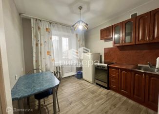Сдается в аренду однокомнатная квартира, 35 м2, Новосибирск, улица Писарева, 82, улица Писарева