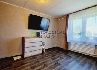 Продается 1-комнатная квартира, 33 м2, Соликамск, Северная улица, 56