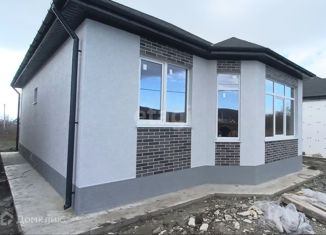 Продаю дом, 95 м2, станица Натухаевская, улица имени Геннадия Артамонникова