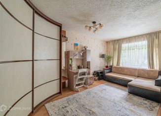 Продам 1-комнатную квартиру, 31.7 м2, Екатеринбург, метро Площадь 1905 года, Гурзуфская улица, 23