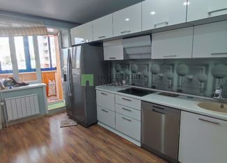 Продам 3-комнатную квартиру, 89 м2, Чита, микрорайон Царский, 2