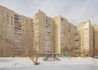 Трехкомнатная квартира на продажу, 64 м2, Екатеринбург, Орджоникидзевский район, улица 40-летия Октября, 58