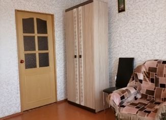 Продам 3-комнатную квартиру, 59.6 м2, Амурск, Заводская улица, 1