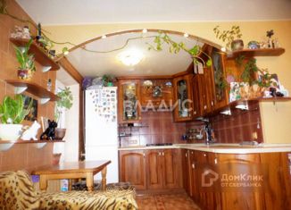 Продается двухкомнатная квартира, 63 м2, Балтийск, проспект Ленина, 67