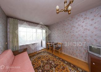 Продается 2-комнатная квартира, 45.8 м2, Челябинск, проспект Победы, 179, район Заречье
