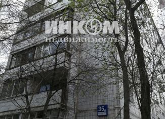 Продается комната, 50 м2, Москва, Днепропетровская улица, 35к2