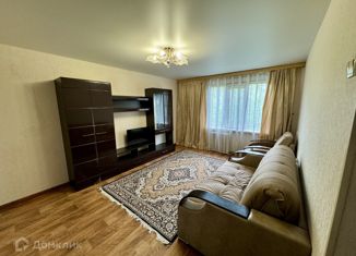 Трехкомнатная квартира на продажу, 58 м2, Пенза, улица Суворова, 140
