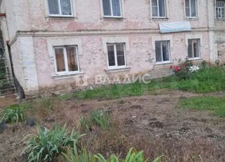 Продажа 3-ком. квартиры, 50 м2, Крымск, Торговая улица, 1