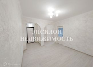 Продам трехкомнатную квартиру, 77 м2, Курская область, проспект Хрущёва, 21
