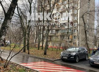 Продается 1-комнатная квартира, 38 м2, Москва, улица Берзарина, 5, метро Октябрьское поле