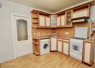 Продаю двухкомнатную квартиру, 50.1 м2, Ижевск, улица Степана Разина, 45