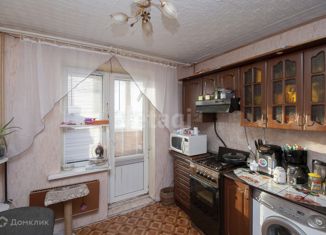 Продается 2-комнатная квартира, 57.3 м2, Нижний Новгород, Днепропетровская улица, 16, метро Заречная