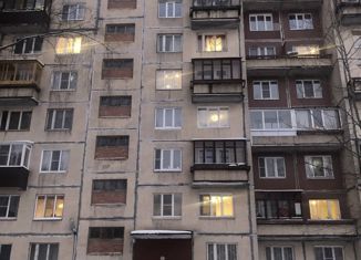 Продажа 4-комнатной квартиры, 89.1 м2, Колпино, Заводской проспект, 48