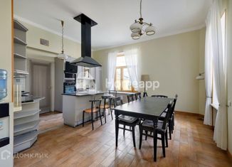 Продается 5-комнатная квартира, 173 м2, Москва, улица Жуковского, 5, улица Жуковского