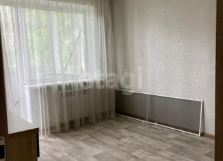 Продаю 2-ком. квартиру, 44.6 м2, Энгельс, 2-й микрорайон, 37