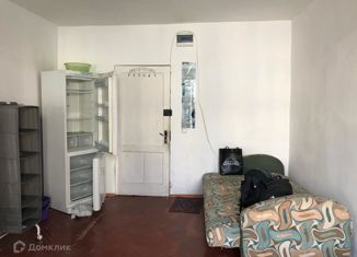 Сдается в аренду комната, 90 м2, Санкт-Петербург, Нейшлотский переулок, 15Б, метро Выборгская