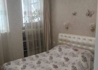 Продам двухкомнатную квартиру, 42 м2, село Орёл-Изумруд, Петрозаводская улица, 40