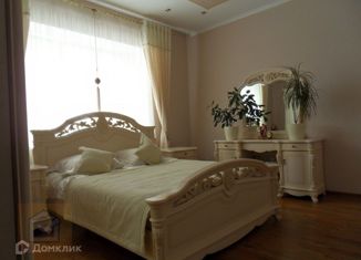 Продам многокомнатную квартиру, 223 м2, Евпатория, улица Сытникова, 4А