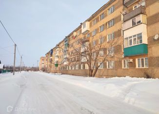 Продажа 2-комнатной квартиры, 43.9 м2, Нурлат, улица Циолковского, 9