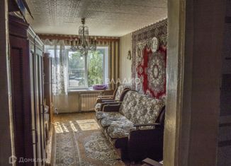 Продам двухкомнатную квартиру, 50 м2, поселок городского типа Лебяжье, Комсомольская улица, 4