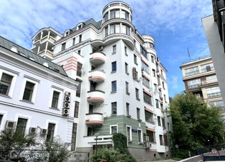 Продаю трехкомнатную квартиру, 129.97 м2, Москва, 1-й Зачатьевский переулок, 6, метро Кропоткинская