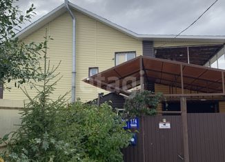 Продаю дом, 240 м2, Чебаркуль, улица Ленина