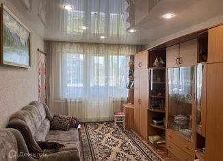 Продам двухкомнатную квартиру, 47.4 м2, Челябинская область, улица имени М.С. Урицкого, 7А