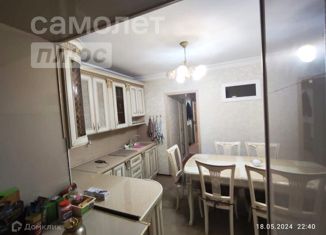 Продаю 3-комнатную квартиру, 68 м2, Чечня, улица Новаторов, 21