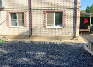 Продам таунхаус, 105 м2, Батайск, 2-я Берёзовая улица