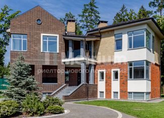 Продам дом, 550 м2, деревня Семенково