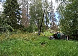 Продам участок, 12 сот., посёлок при железнодорожной станции Лужайка, Центральная улица