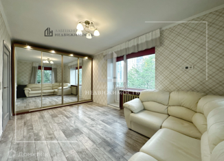 Продам 2-комнатную квартиру, 41.3 м2, Санкт-Петербург, улица Бутлерова, 28, метро Академическая