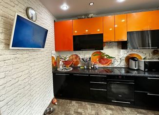 Продается 1-ком. квартира, 38 м2, Москва, улица Кадырова, 8, улица Кадырова