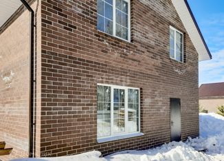 Продаю дом, 120 м2, село Лютово