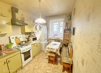 Продаю 3-комнатную квартиру, 58.2 м2, Рязанская область, Загородная улица, 18