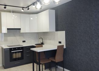 Продам 2-ком. квартиру, 45 м2, Саратов, улица имени С.П. Лисина, 16А, жилой район Солнечный-2