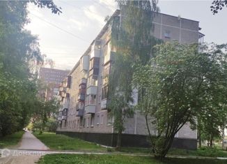 Продается однокомнатная квартира, 28.3 м2, Екатеринбург, улица Новаторов, 4, улица Новаторов