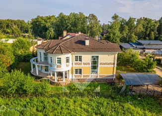 Продаю дом, 370 м2, коттеджный поселок Монтевиль