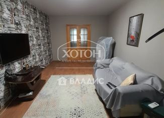 Продам 3-ком. квартиру, 62 м2, Элиста, улица Юрия Клыкова, 142