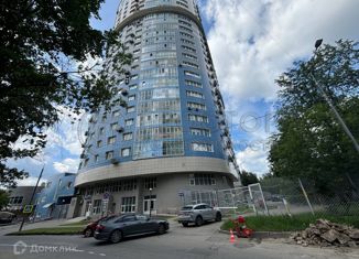 Продажа 4-комнатной квартиры, 145.1 м2, Москва, Сосновая аллея, 1