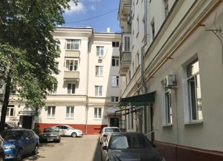 Продаю двухкомнатную квартиру, 56 м2, Москва, улица Свободы, 17, станция Тушинская