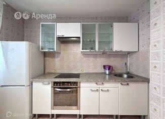 Сдам в аренду 2-ком. квартиру, 58 м2, Москва, Новочерёмушкинская улица, 21к1, Академический район