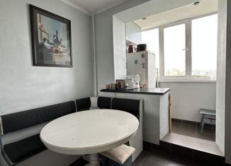 Продаю 3-комнатную квартиру, 62.5 м2, Москва, Тихорецкий бульвар, 14к2, метро Люблино